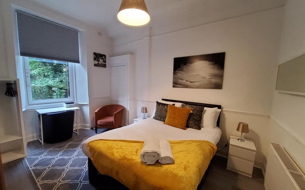 Leith Spectacular Apartment By Sensational Stay Short Lets & Serviced Accommodation With 6 Separate Beds & 2 Baths Edinburgh Exterior photo